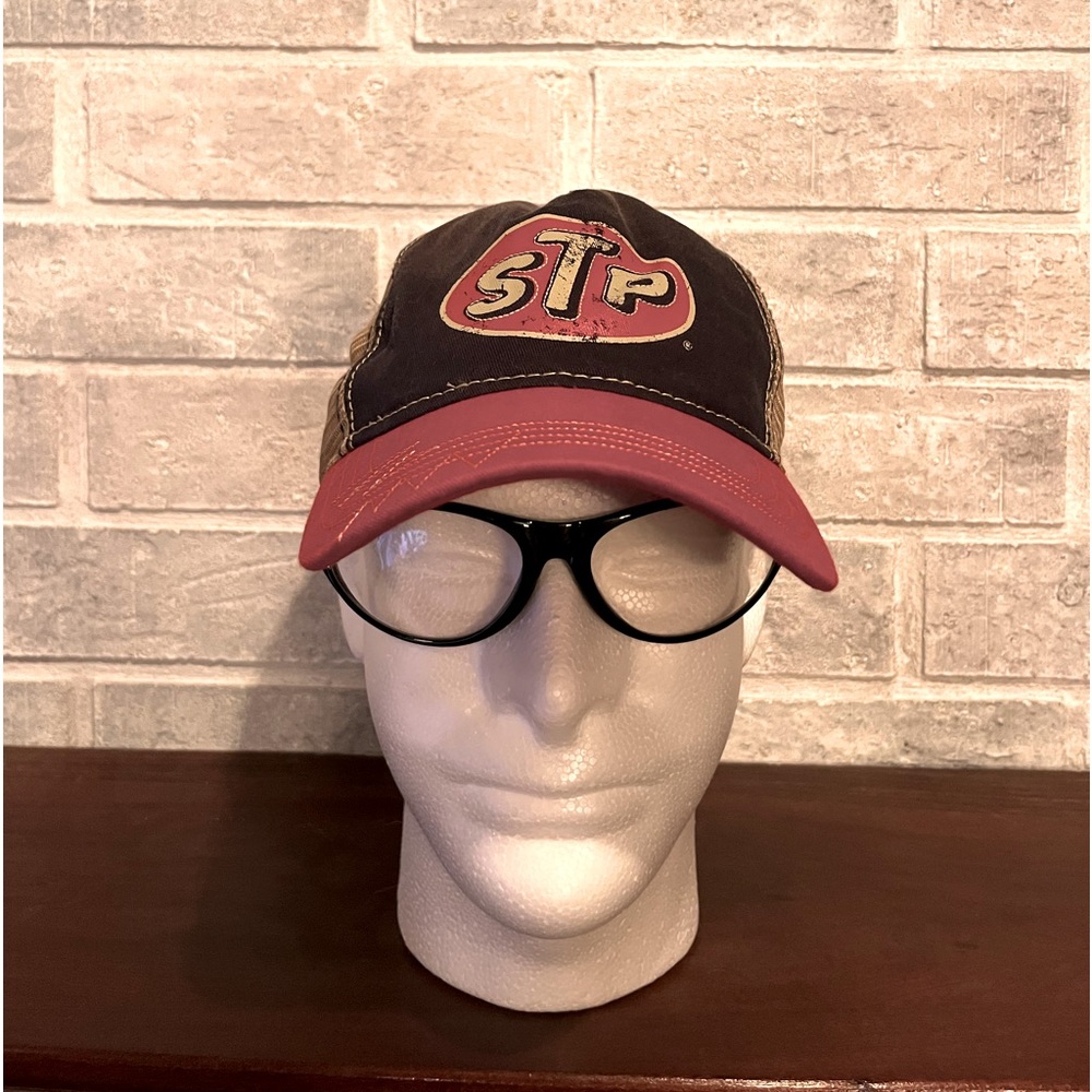Stp cap